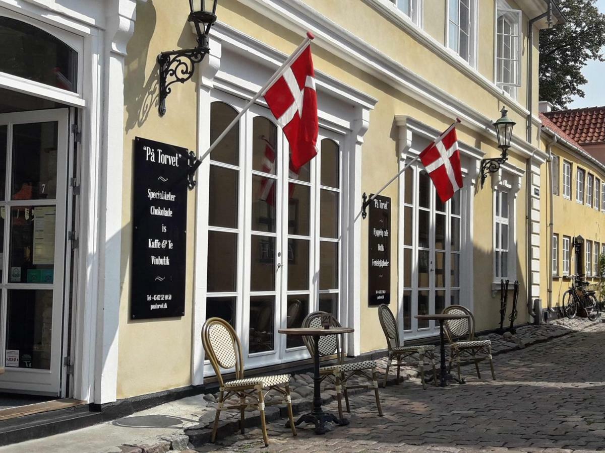 Hotel Pa Torvet Ærøskøbing Kültér fotó